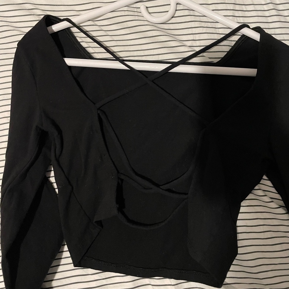 Long Sleeve Square Neck Open Back Crop Top - Picture 2 of 3
